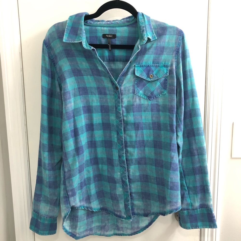 Nollie plaid button down